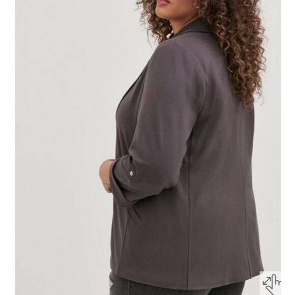 Torrid Jacket Jersey Knit Blazer Women’s 6X Open Front Gray 3/4 Roll-Tab - Picture 3 of 12